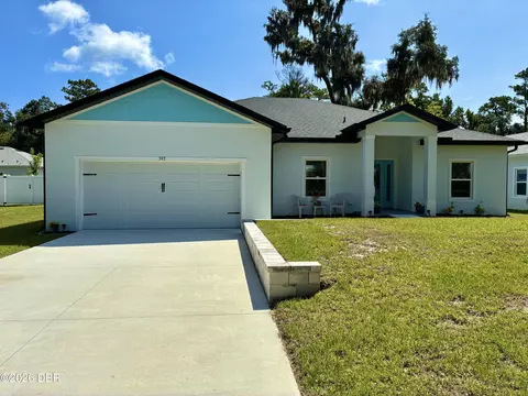 397 Palm Dr, New Smyrna Beach, FL 32168