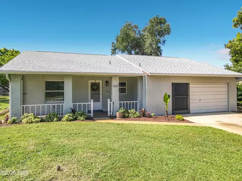 1221 Pagano Ct, Port Orange, FL 32129
