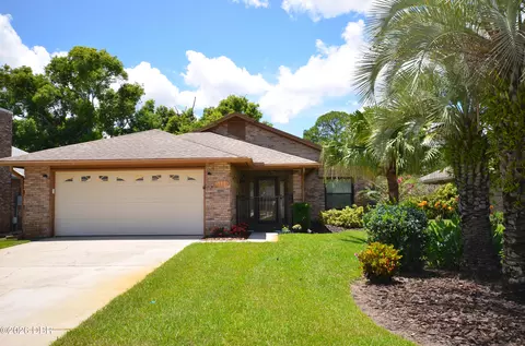 911 Silver Leaf Pl, Port Orange, FL 32127