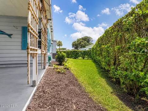 Exterior - 604 Topside Cir, Edgewater, FL 32141 photo 13 of 15