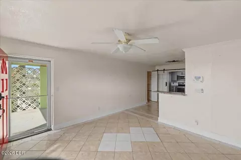 Living - 15 Alamanda Dr, Ormond Beach, FL 32176 photo 1 of 4
