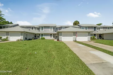 961 S Lakewood Ter, Port Orange, FL 32127