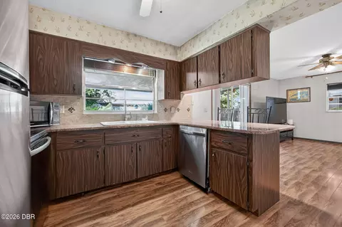 Kitchen - 51 Mayfield Cir, Ormond Beach, FL 32174 photo 1 of 4