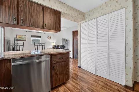 Kitchen - 51 Mayfield Cir, Ormond Beach, FL 32174 photo 2 of 4