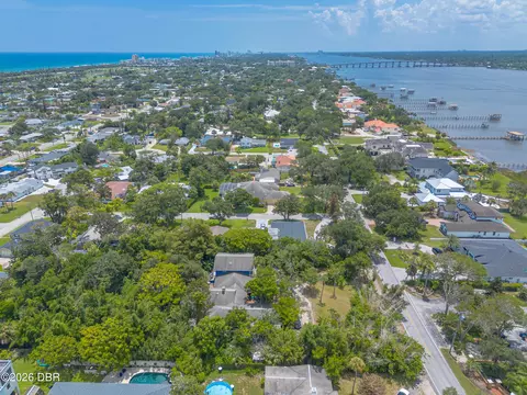 View/Area - 599 John Anderson Dr, Ormond Beach, FL 32176 photo 4 of 12