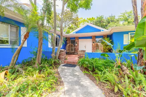 599 John Anderson Dr, Ormond Beach, FL 32176