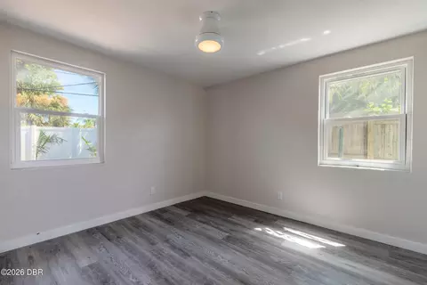 Bedroom - 46 Ocean Shore Dr, Ormond Beach, FL 32176 photo 1 of 4