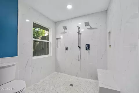 Bath - 92 Ridge Field Pl, Ormond Beach, FL 32174 photo 2 of 4
