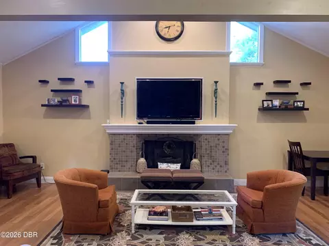 Living - 92 Ridge Field Pl, Ormond Beach, FL 32174 photo 1 of 2