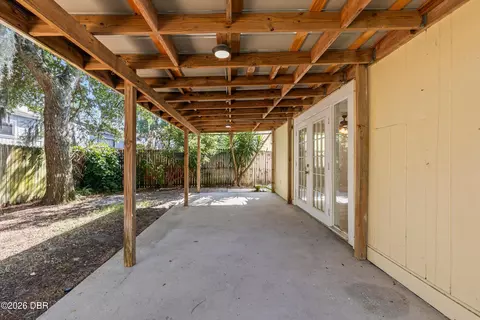 Exterior - 108 Northbrook Ln, Ormond Beach, FL 32174 photo 4 of 8