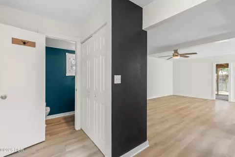 Entry Way - 108 Northbrook Ln, Ormond Beach, FL 32174 photo 2 of 4