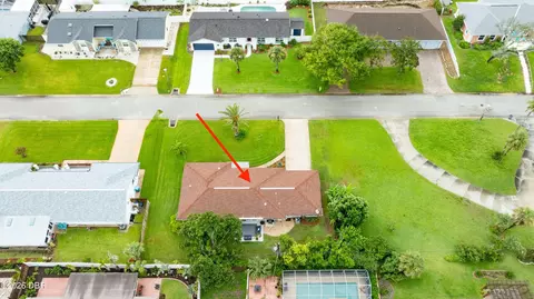 93 Dianne Dr, Ormond Beach, FL 32176 photo 2