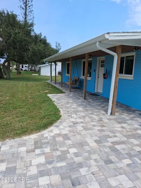 Exterior - 40 Pleasant Dr, Ormond Beach, FL 32176 photo 1 of 11