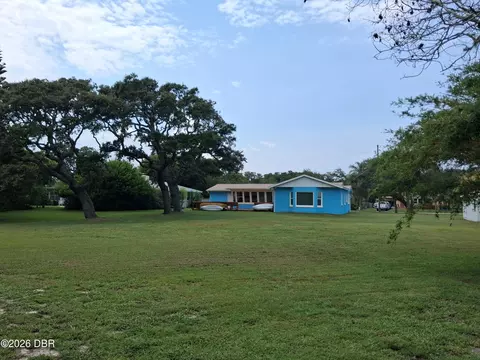 Exterior - 40 Pleasant Dr, Ormond Beach, FL 32176 photo 9 of 11