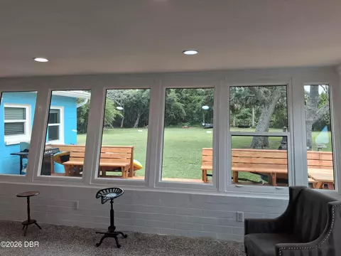 Exterior - 40 Pleasant Dr, Ormond Beach, FL 32176 photo 6 of 11