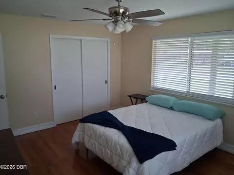 Bedroom - 40 Pleasant Dr, Ormond Beach, FL 32176 photo 4 of 4