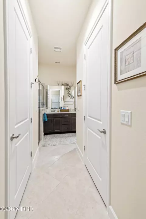 Entry Way - 817 Pinewood Dr, Ormond Beach, FL 32174 photo 2 of 2