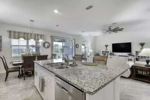Kitchen - 6 Fox Lair Ct, Ormond Beach, FL 32174 photo 6 of 7