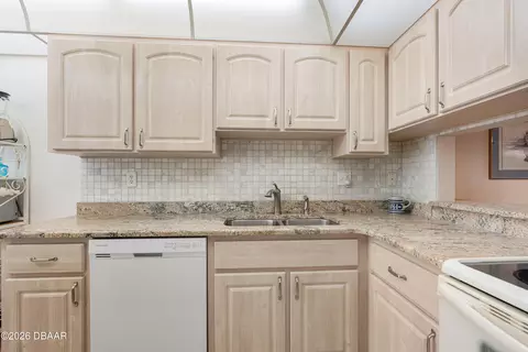 Kitchen - 640 N Nova Rd, Ormond Beach, FL 32174 photo 2 of 5