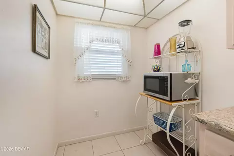 Kitchen - 640 N Nova Rd, Ormond Beach, FL 32174 photo 5 of 5