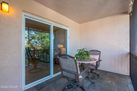 Exterior - 640 N Nova Rd, Ormond Beach, FL 32174 photo 3 of 8
