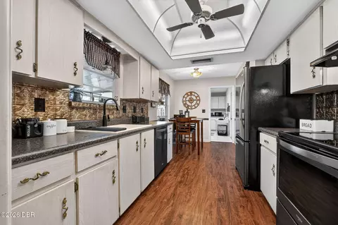 Kitchen - 768 Knollview Blvd, Ormond Beach, FL 32174 photo 1 of 3