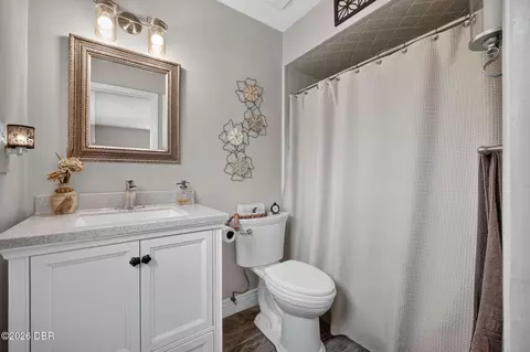 Bath - 768 Knollview Blvd, Ormond Beach, FL 32174 photo 2 of 2