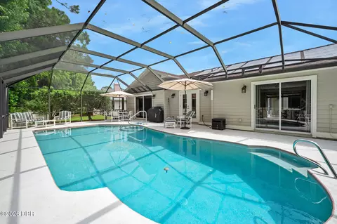 Exterior - 28 Treetop Cir, Ormond Beach, FL 32174 photo 9 of 16