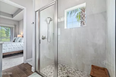 Bath - 17 Regency Rd, Ormond Beach, FL 32174 photo 2 of 4