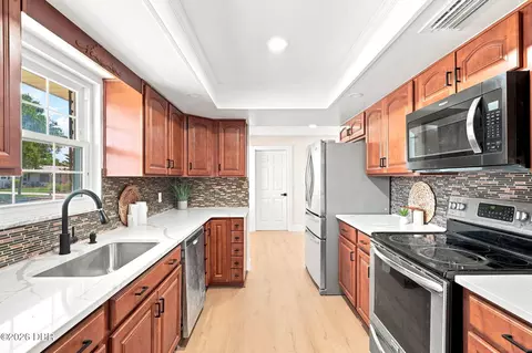 Kitchen - 102 Ann Rustin Dr, Ormond Beach, FL 32176 photo 1 of 3
