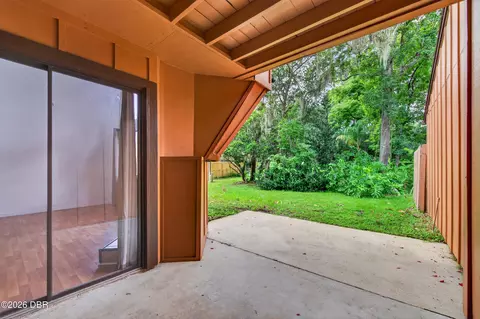 Exterior - 12 Park Ter, Ormond Beach, FL 32174 photo 6 of 9