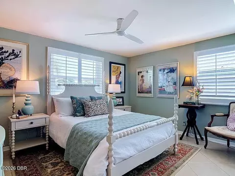 Bedroom - 29 Ocean Shore Dr, Ormond Beach, FL 32176 photo 1 of 7