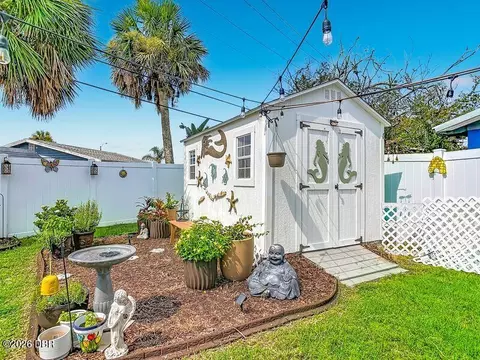 Exterior - 29 Ocean Shore Dr, Ormond Beach, FL 32176 photo 8 of 8