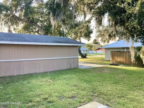 Exterior - 2129 Lime Tree Dr, Edgewater, FL 32141 photo 9 of 9