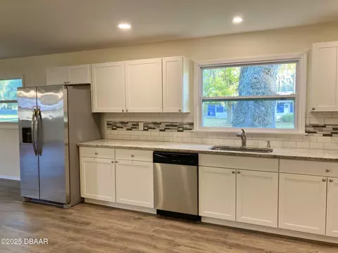 Kitchen - 2129 Lime Tree Dr, Edgewater, FL 32141 photo 5 of 7