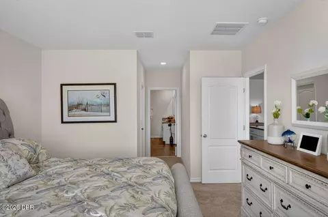 Bedroom - 1346 Middle Lake Dr, Ormond Beach, FL 32174 photo 2 of 6