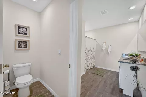 Bath - 1346 Middle Lake Dr, Ormond Beach, FL 32174 photo 2 of 3