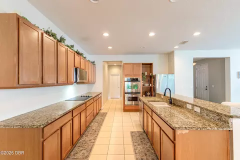 Kitchen - 50 Herringbone Way, Ormond Beach, FL 32174 photo 4 of 5
