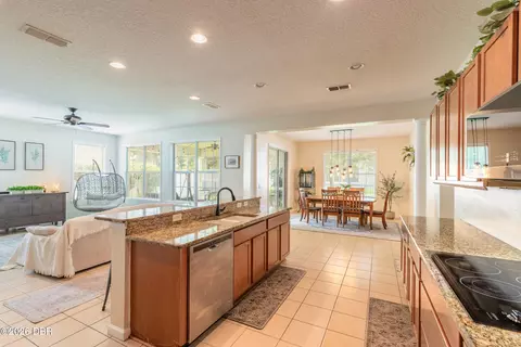 Kitchen - 50 Herringbone Way, Ormond Beach, FL 32174 photo 2 of 5