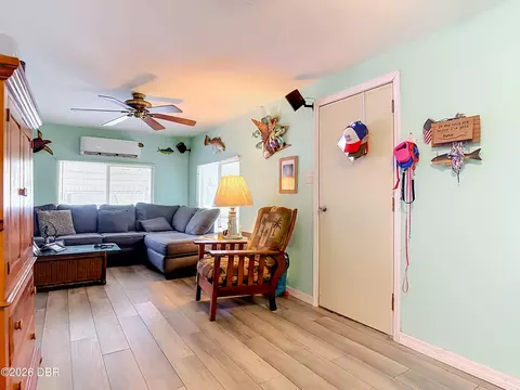 529 Bryant St, Ormond Beach, FL 32174 photo 8