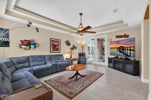 Living - 621 Riverview Rd, Flagler Beach, FL 32136 photo 7 of 7