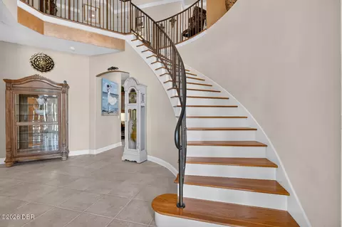 Entry Way - 621 Riverview Rd, Flagler Beach, FL 32136 photo 7 of 8