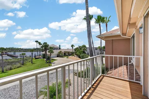Exterior - 621 Riverview Rd, Flagler Beach, FL 32136 photo 5 of 16
