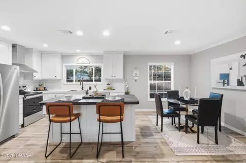 Dining - 1913 Woodcrest Dr, Ormond Beach, FL 32174 photo 3 of 3