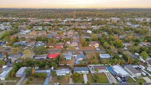 View/Area - 1913 Woodcrest Dr, Ormond Beach, FL 32174 photo 1 of 5