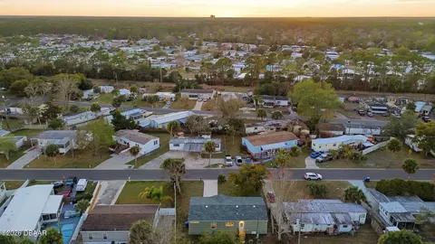 View/Area - 1913 Woodcrest Dr, Ormond Beach, FL 32174 photo 5 of 5