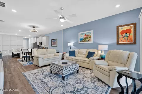 Living - 2708 Kinsale Ln, Ormond Beach, FL 32174 photo 2 of 3
