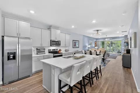 Kitchen - 2708 Kinsale Ln, Ormond Beach, FL 32174 photo 4 of 4