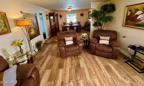 Living - 153 University Cir, Ormond Beach, FL 32176 photo 9 of 9