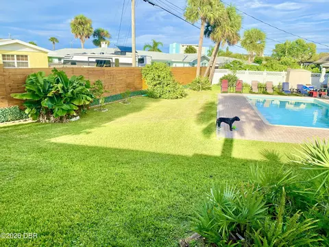 Exterior - 153 University Cir, Ormond Beach, FL 32176 photo 4 of 10